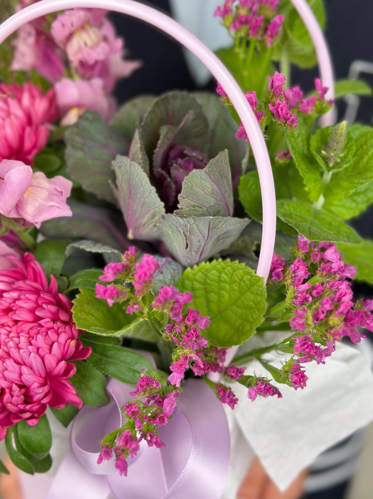 КОМПОЗИЦИЯ В ПАКЕТЕ С РУЧКАМИ КОМПОЗИЦИЯ В ПАКЕТЕ С РУЧКАМИ